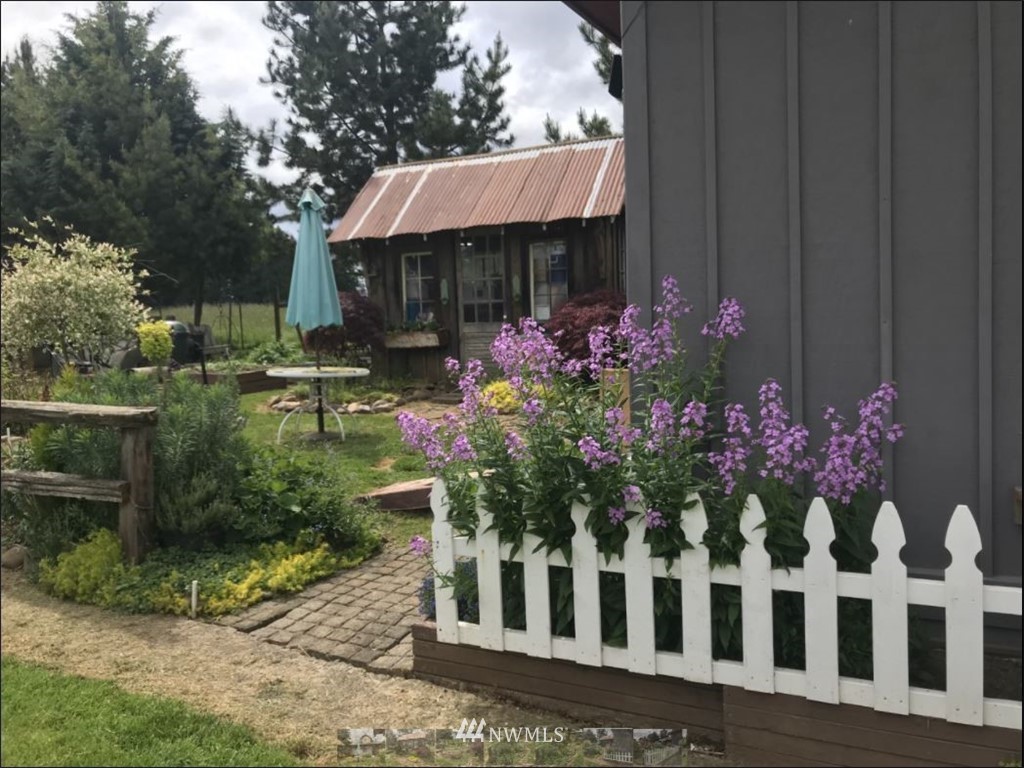 566 Cemetery Road Winlock, WA 98596 - Photo 18 of 22