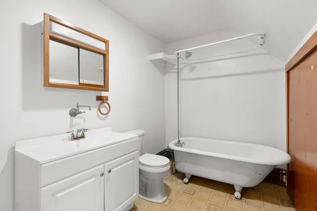 $160,000 | 522 South Oak Avenue, Owatonna, MN 55060