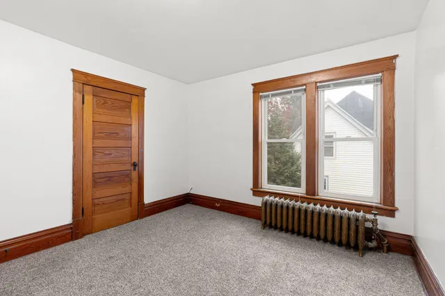 $160,000 | 522 South Oak Avenue, Owatonna, MN 55060