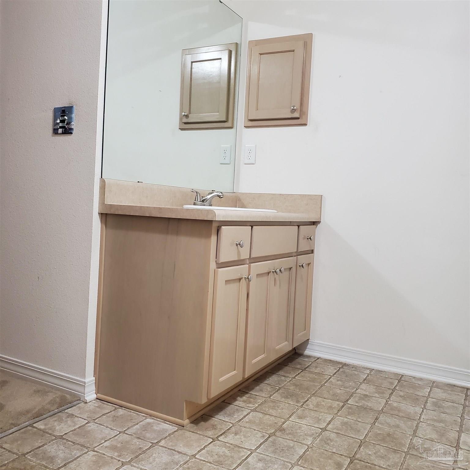 4194 Audiss Road Milton, FL 32583 - Photo 7 of 10 Gallery Image 7