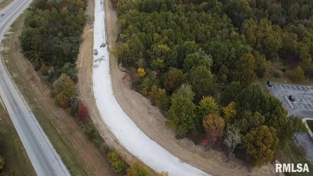 $300,000 | 0 Heritage Avenue, Mount Vernon, IL 62864