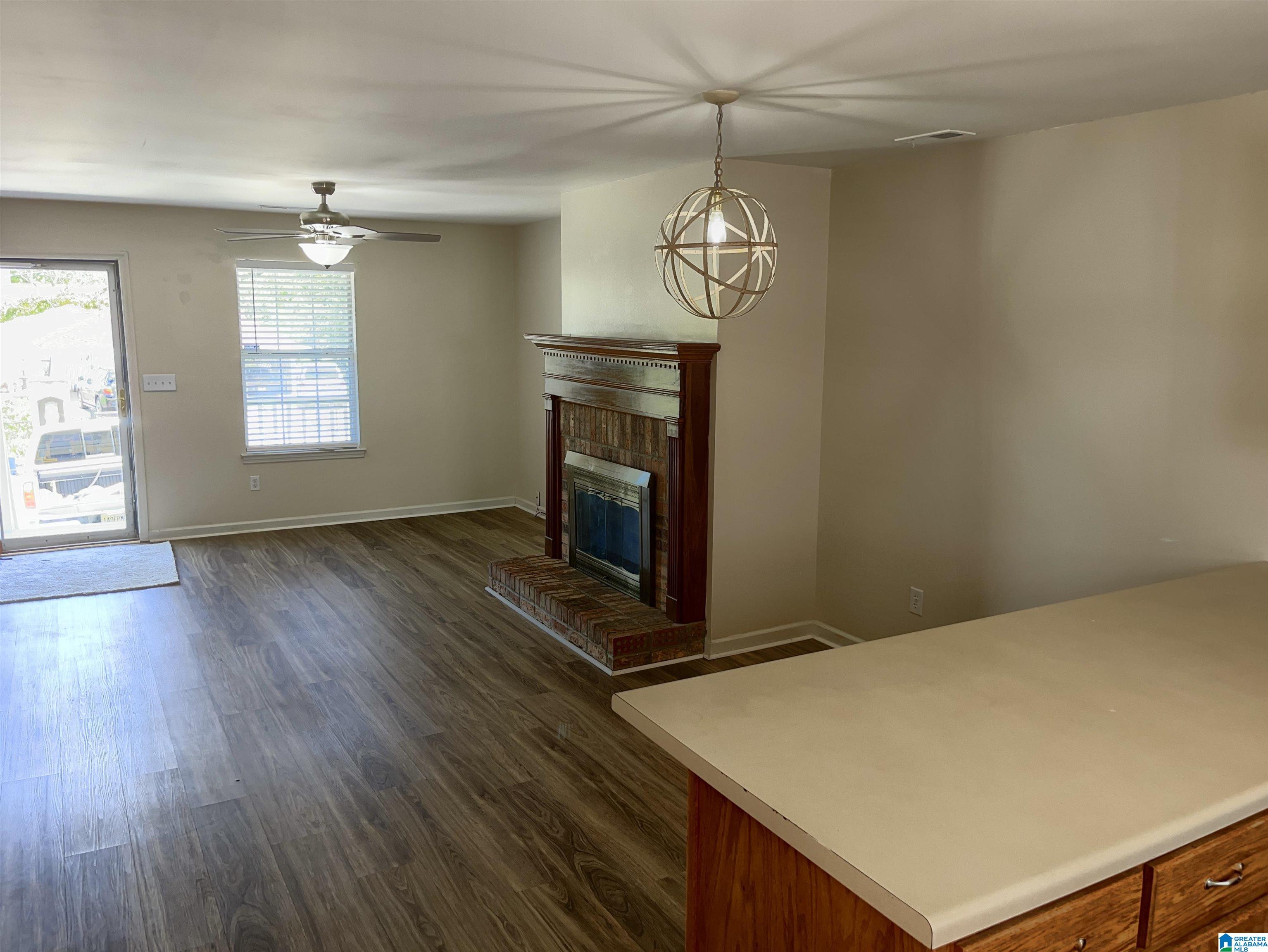 206 2nd Street Warrior, AL 35180 - Photo 9 of 19