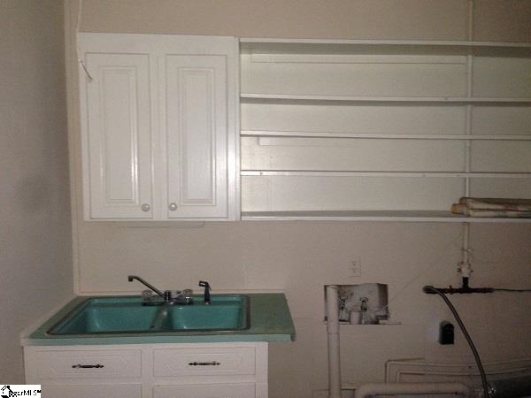 124 Ridge Road Greenville, SC 29607 - Photo 12 of 19