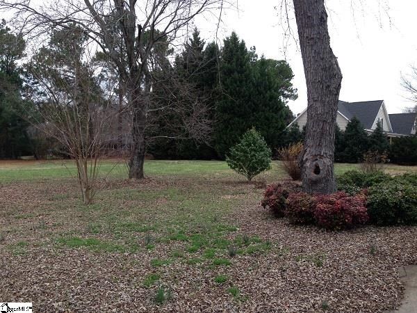 124 Ridge Road Greenville, SC 29607 - Photo 17 of 19