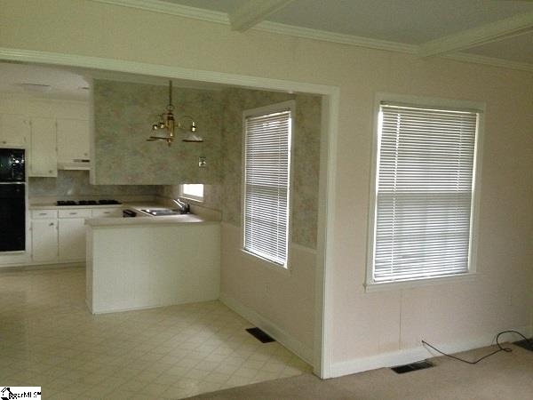 124 Ridge Road Greenville, SC 29607 - Photo 4 of 19