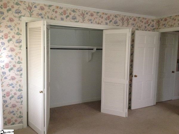 124 Ridge Road Greenville, SC 29607 - Photo 10 of 19