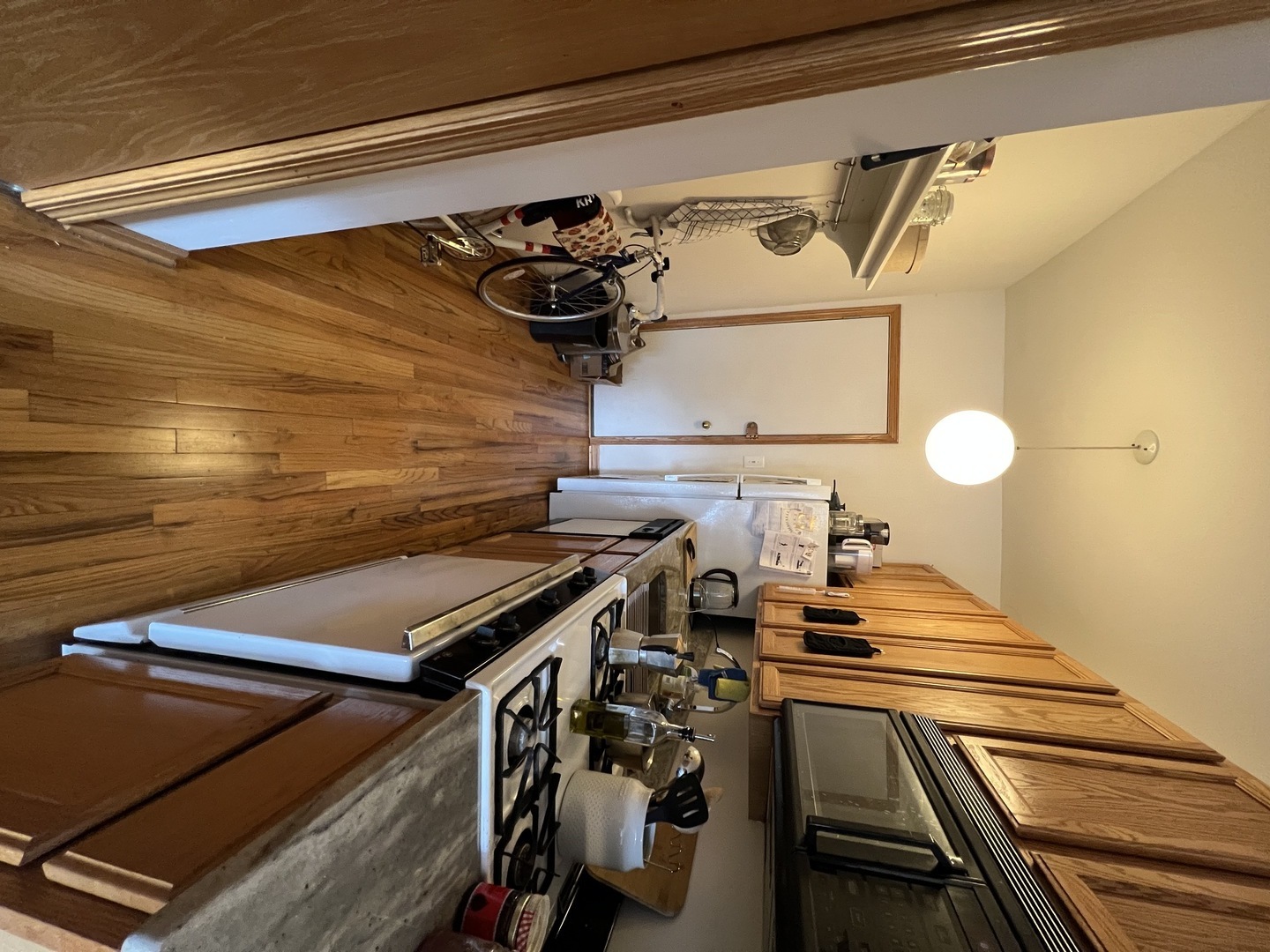 626 West Patterson Avenue, Unit 2E Chicago, IL 60613 - Photo 8 of 9 a view of a gym with wooden floor