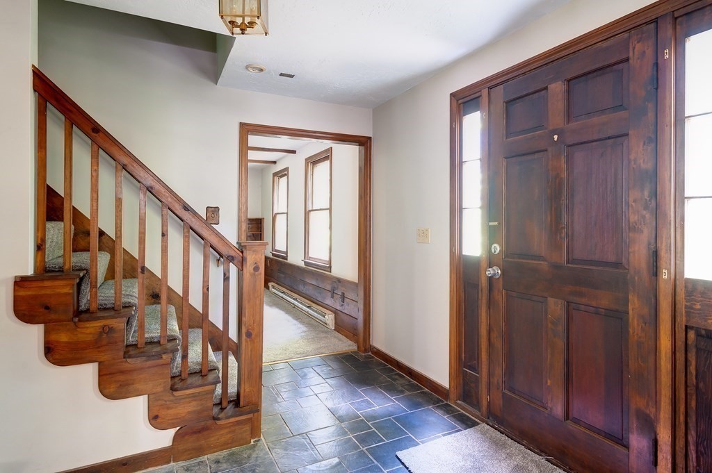 15 Johnson Road Sutton, MA 01590 - Photo 13 of 24