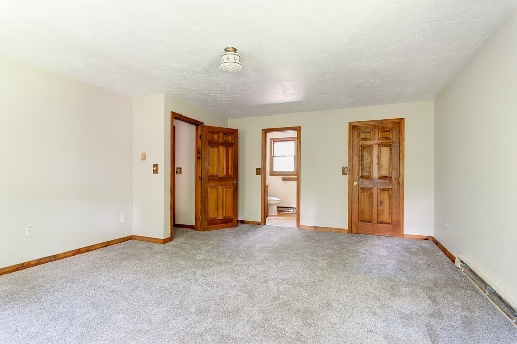 15 Johnson Road Sutton, MA 01590 - Photo 14 of 24