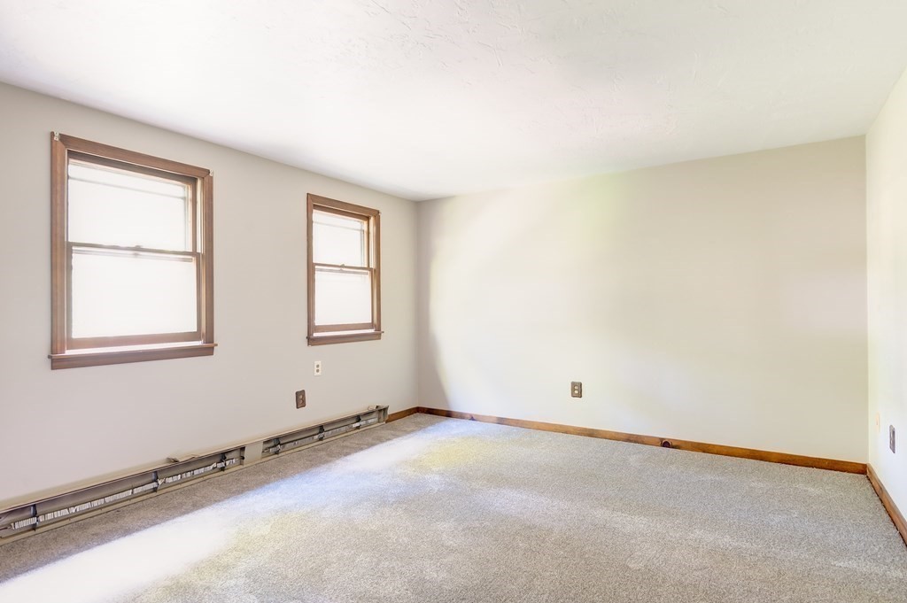 15 Johnson Road Sutton, MA 01590 - Photo 17 of 24