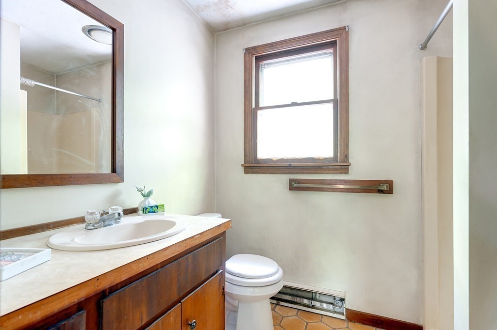 15 Johnson Road Sutton, MA 01590 - Photo 20 of 24