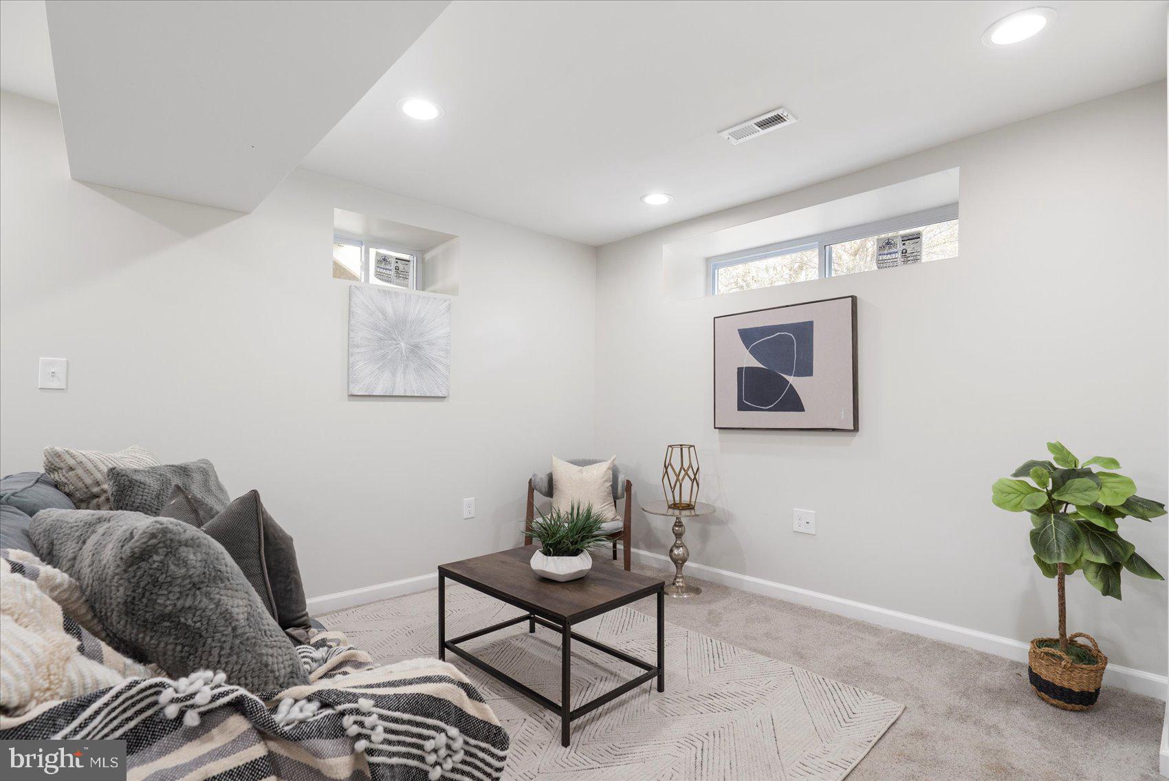 1909 Chelsea Road Baltimore, MD 21216 - Photo 21 of 42