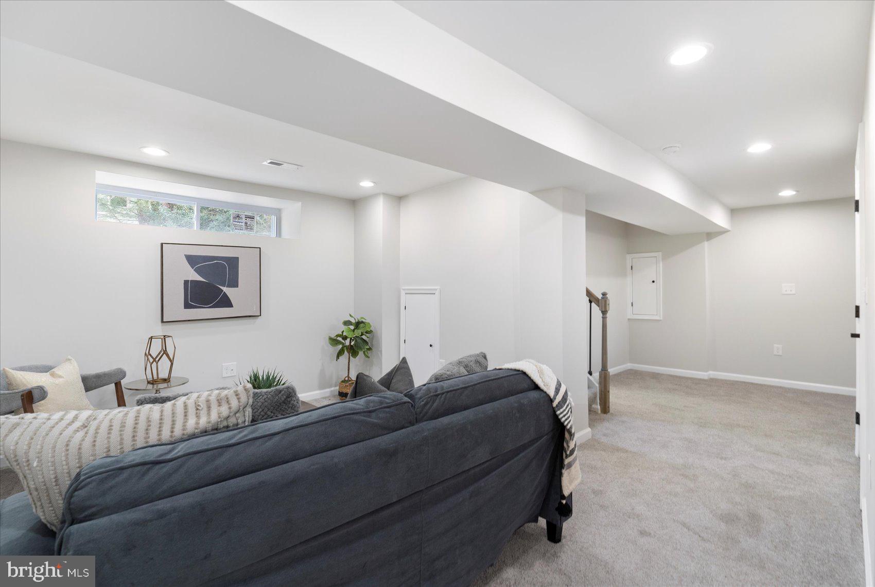 1909 Chelsea Road Baltimore, MD 21216 - Photo 23 of 42