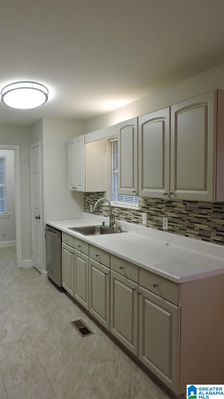 101 Center Warrior, AL 35180 - Photo 9 of 27