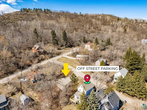 $219,900 | 305 North 18 1/2 Avenue West, Duluth, MN 55806