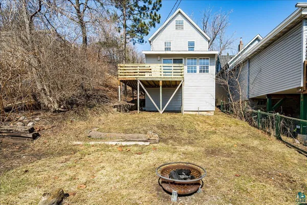 $219,900 | 305 North 18 1/2 Avenue West, Duluth, MN 55806