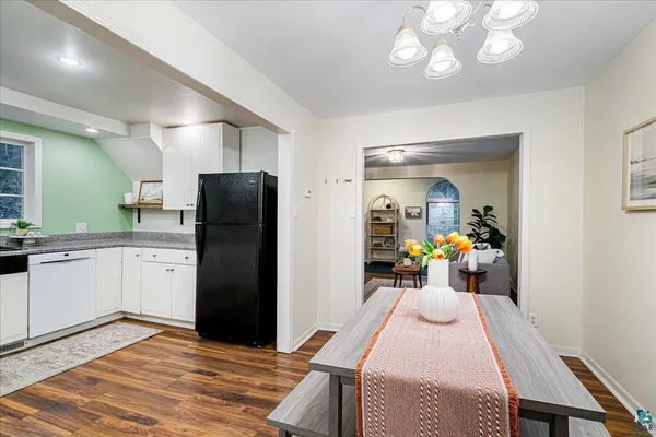 $219,900 | 305 North 18 1/2 Avenue West, Duluth, MN 55806