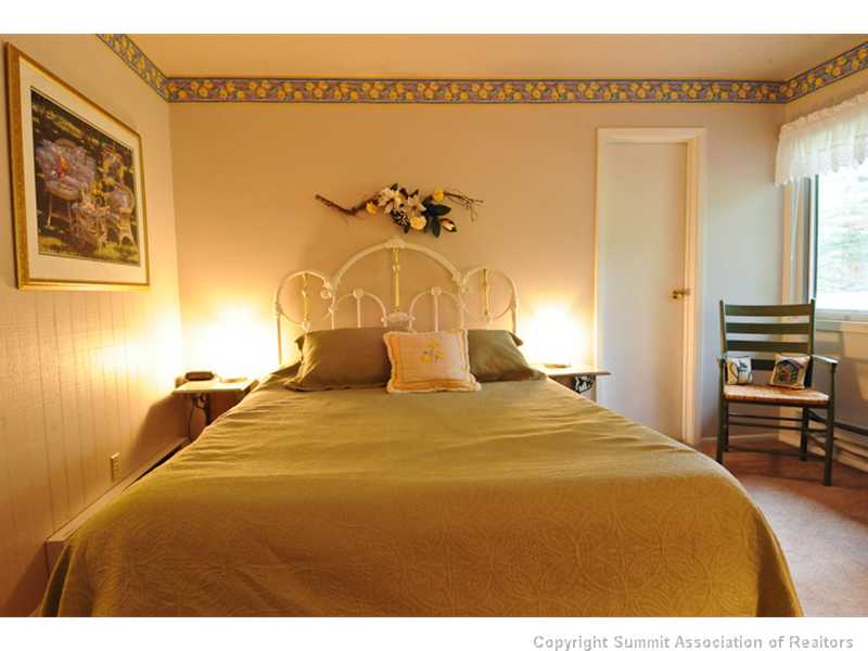 1977 Soda Ridge Road, Unit 1212 Keystone, CO 80435 - Photo 10 of 25 Master Bedroom.