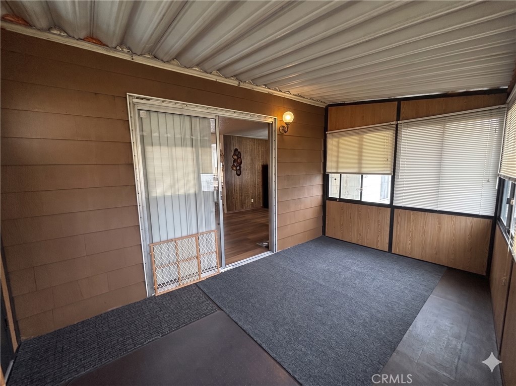 15181-spc 71 Van Buren Riverside, CA 92504 - Photo 22 of 26