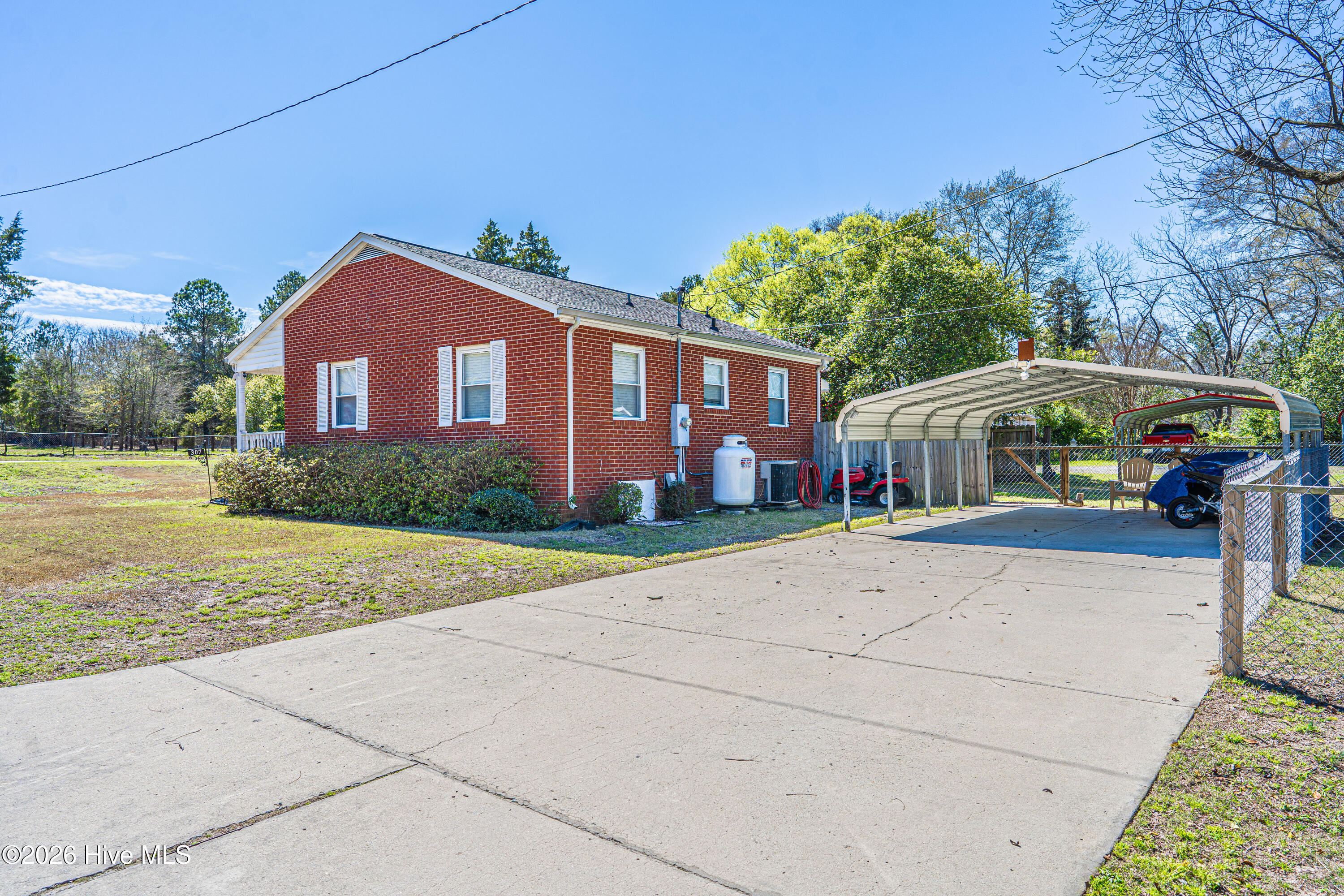 307 5th Street Hamlet, NC 28345 - Photo 11 of 32 DSC01120