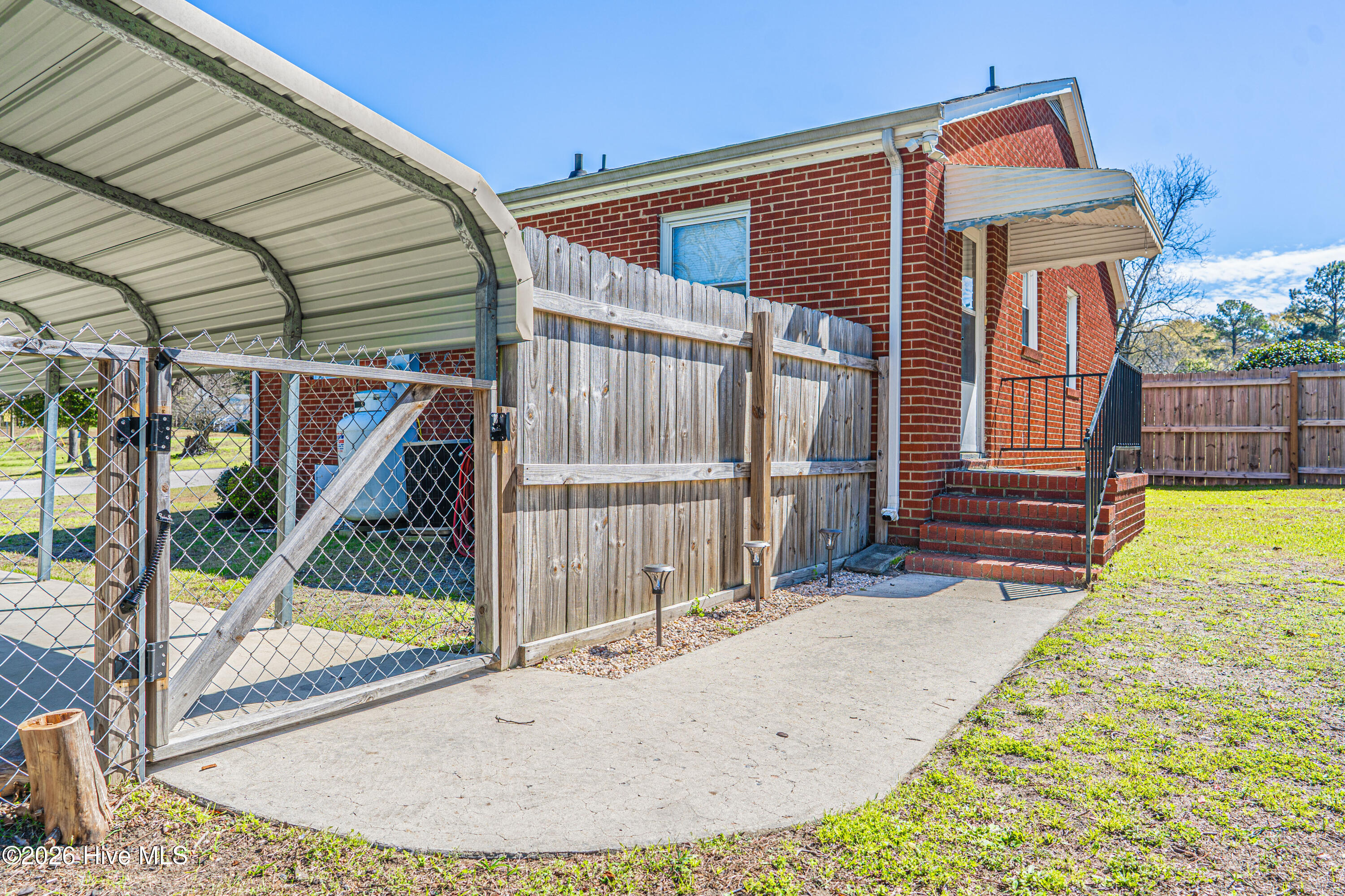 307 5th Street Hamlet, NC 28345 - Photo 10 of 32 DSC01119