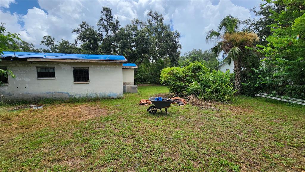 110 14th Street Southeast Ruskin, FL 33570 - Photo 13 of 82