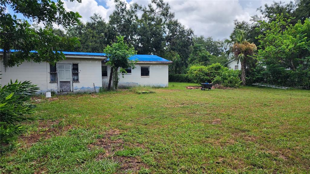 110 14th Street Southeast Ruskin, FL 33570 - Photo 6 of 82