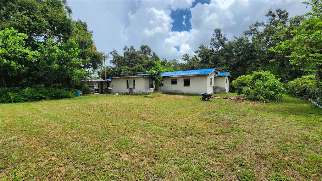 110 14th Street Southeast Ruskin, FL 33570 - Photo 9 of 82