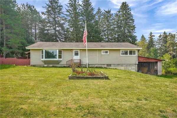 $275,000 | 1488 Genesee Road, Arcade, NY 14009