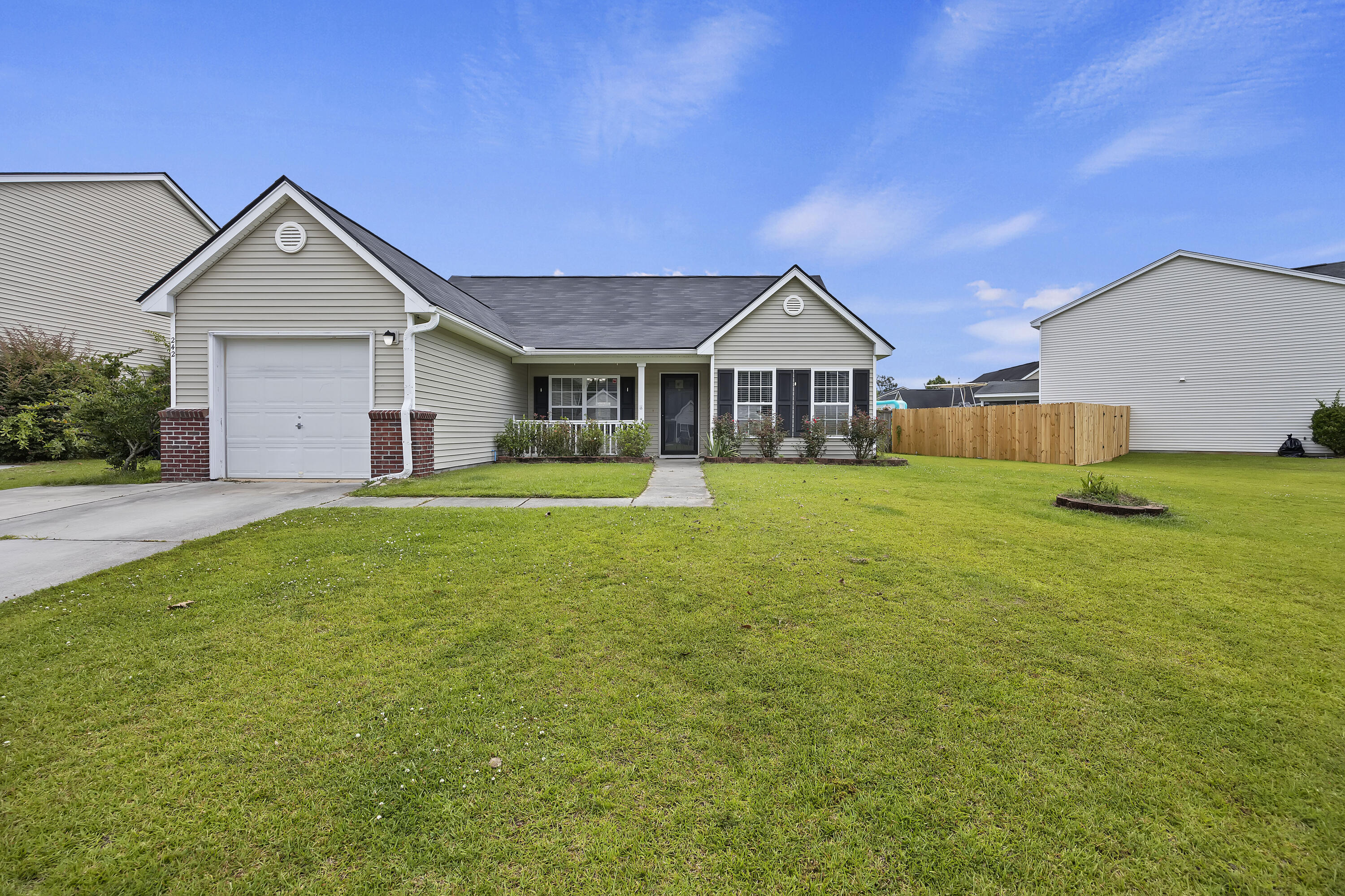 242 Border Road Goose Creek, SC 29445 - Photo 1 of 36 4L1A7447