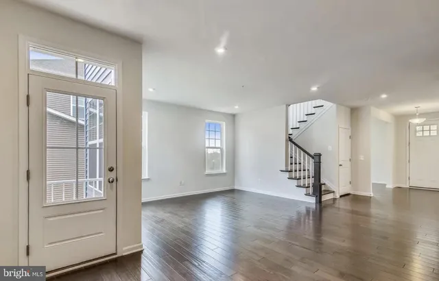 $3,600 | 1113 Saxton Drive, Frederick, MD 21702