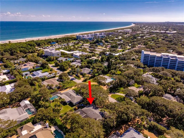 an aerial view of multiple house