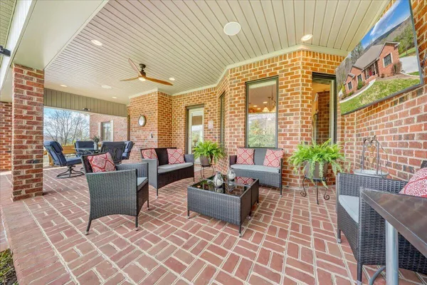 $749,000 | 1885 Patrick Lane, Salem, VA 24153
