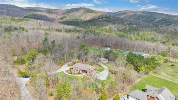 $749,000 | 1885 Patrick Lane, Salem, VA 24153