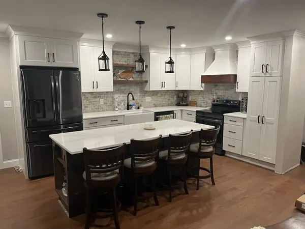 $582,000 | 548 6th Street, Dover, NH 03820