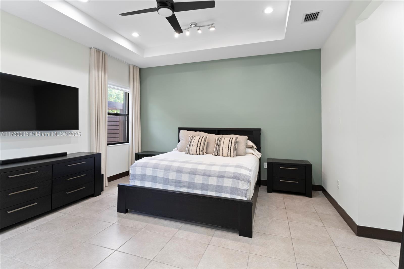 15909 Southwest 136 Way Miami, FL 33196 - Photo 28 of 51 Gallery Image 28