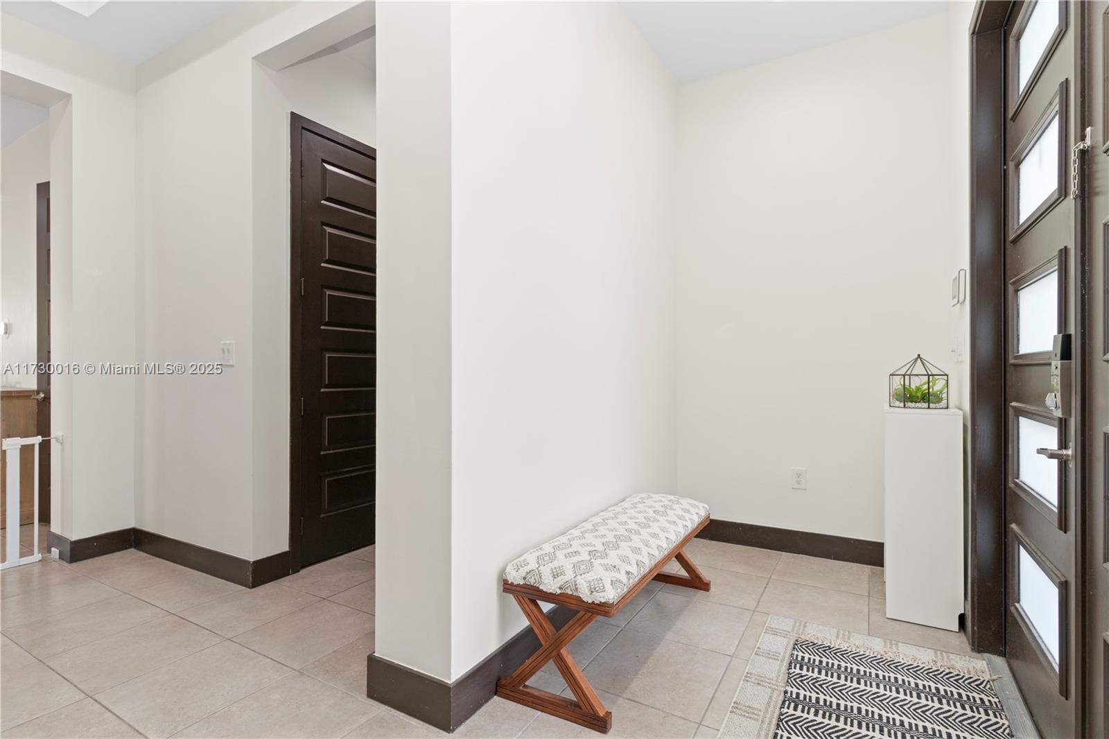 15909 Southwest 136 Way Miami, FL 33196 - Photo 8 of 51 Gallery Image 8