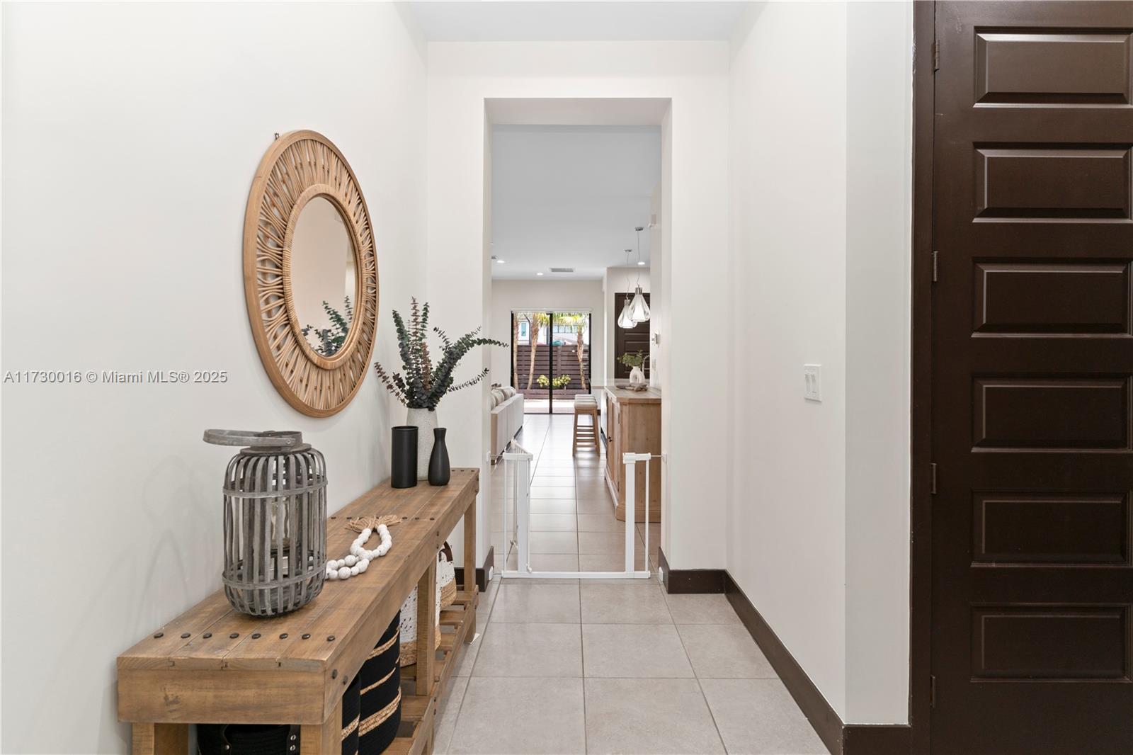 15909 Southwest 136 Way Miami, FL 33196 - Photo 9 of 51 Gallery Image 9