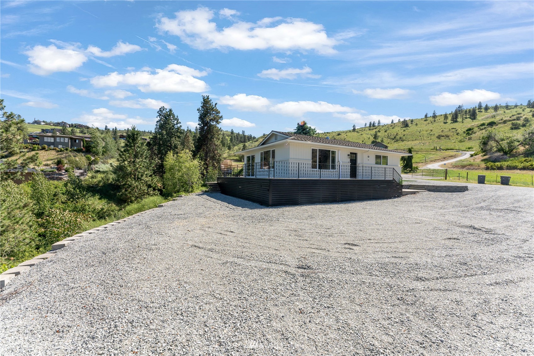 1969 South Lakeshore Road Chelan, WA 98816 - Photo 35 of 37 Gallery Image 35