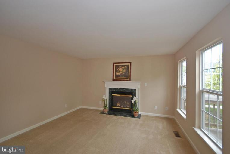 5955 Florey Road Hanover, MD 21076 - Photo 16 of 28 Family Room
