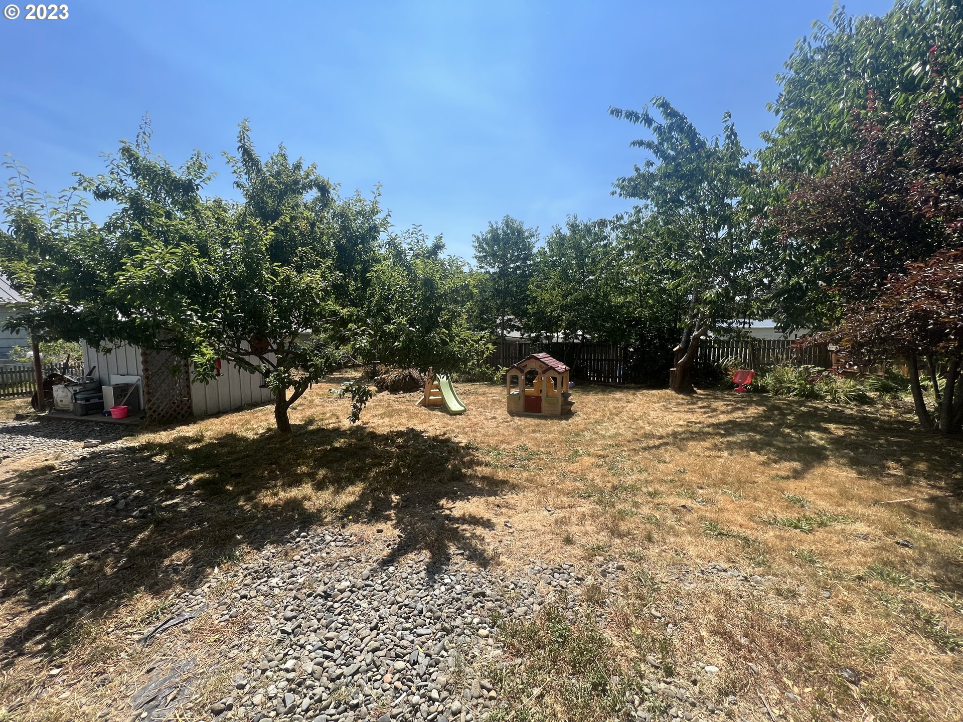 2336 Maple Street Myrtle Point, OR 97458 - Photo 23 of 41 Gallery Image 23