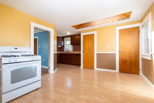 $889,900 | 45 Thatcher Street, Brockton, MA 02302