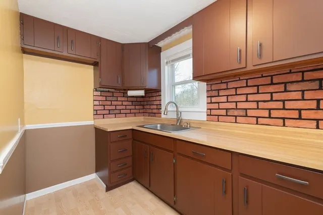 $889,900 | 45 Thatcher Street, Brockton, MA 02302