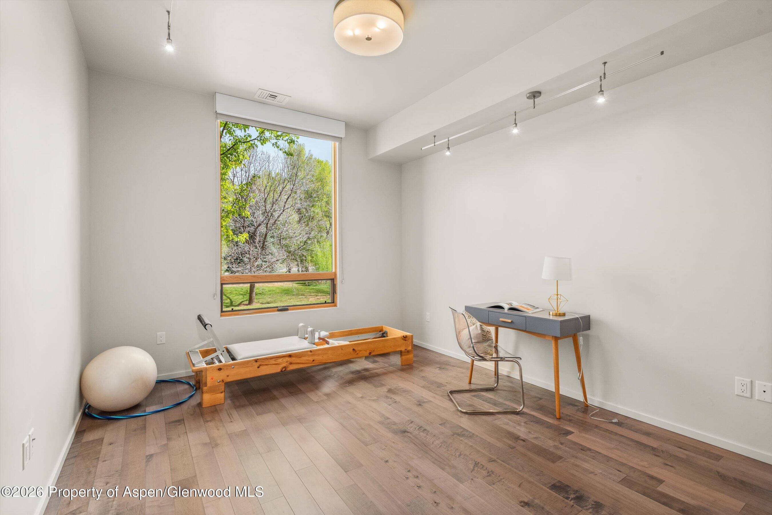 202 Evans Road, Unit 101 Basalt, CO 81621 - Photo 23 of 28 Guest Bedroom/office/exercise room