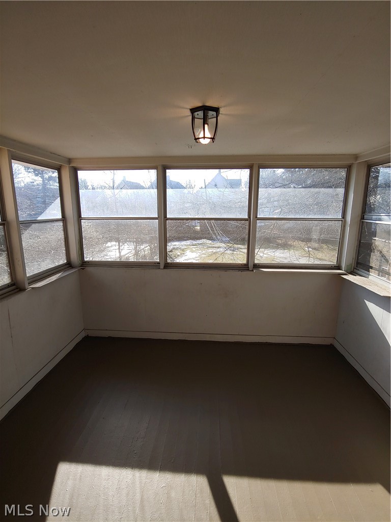 4269 Valley Road, Unit 2/UP Cleveland, OH 44109 - Photo 23 of 30