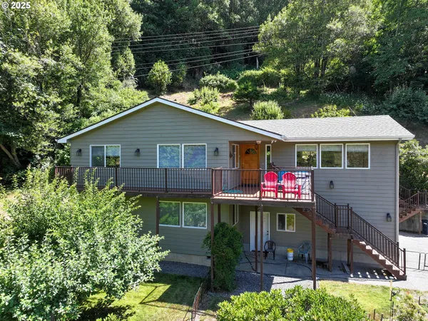 $724,500 | 98493 North Bank Chetco River Road, Brookings, OR 97415