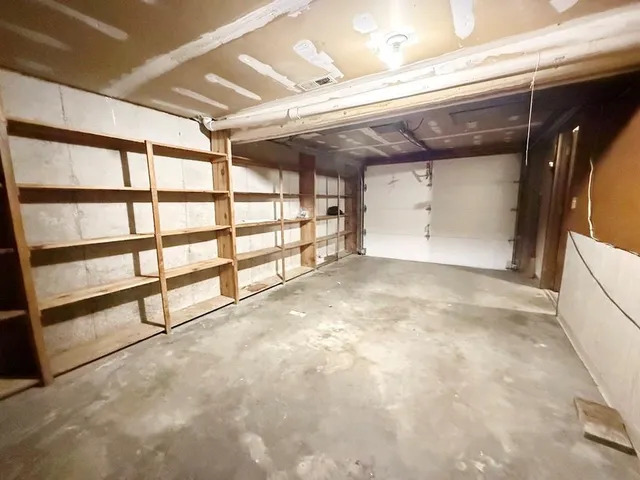 $160,000 | 710 South Park Street, El Dorado Springs, MO 64744