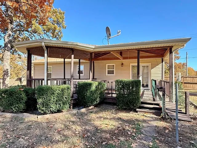 $160,000 | 710 South Park Street, El Dorado Springs, MO 64744