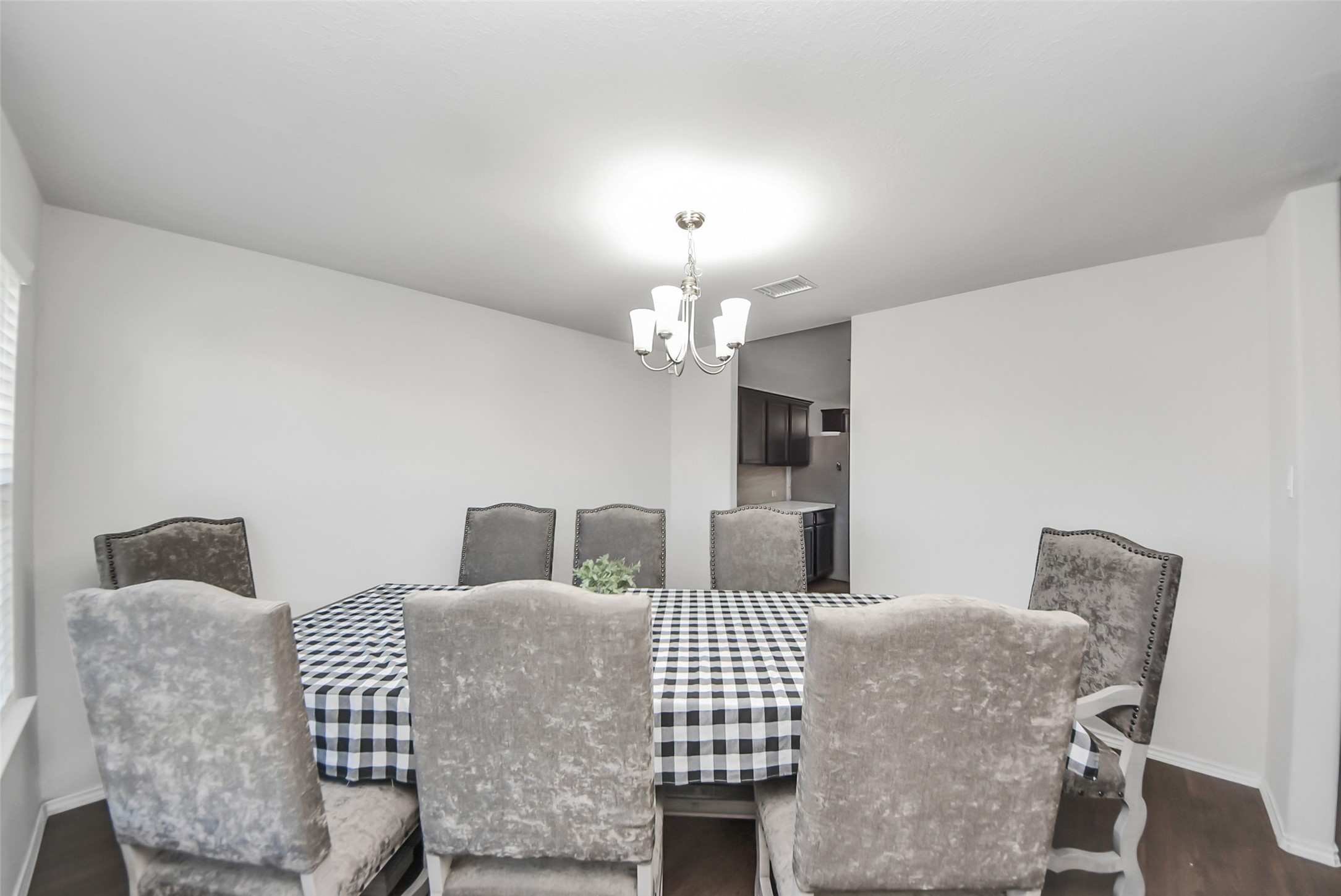 1227 Baja Vista Way Channelview, TX 77530 - Photo 5 of 25 a living room with furniture and a chandelier