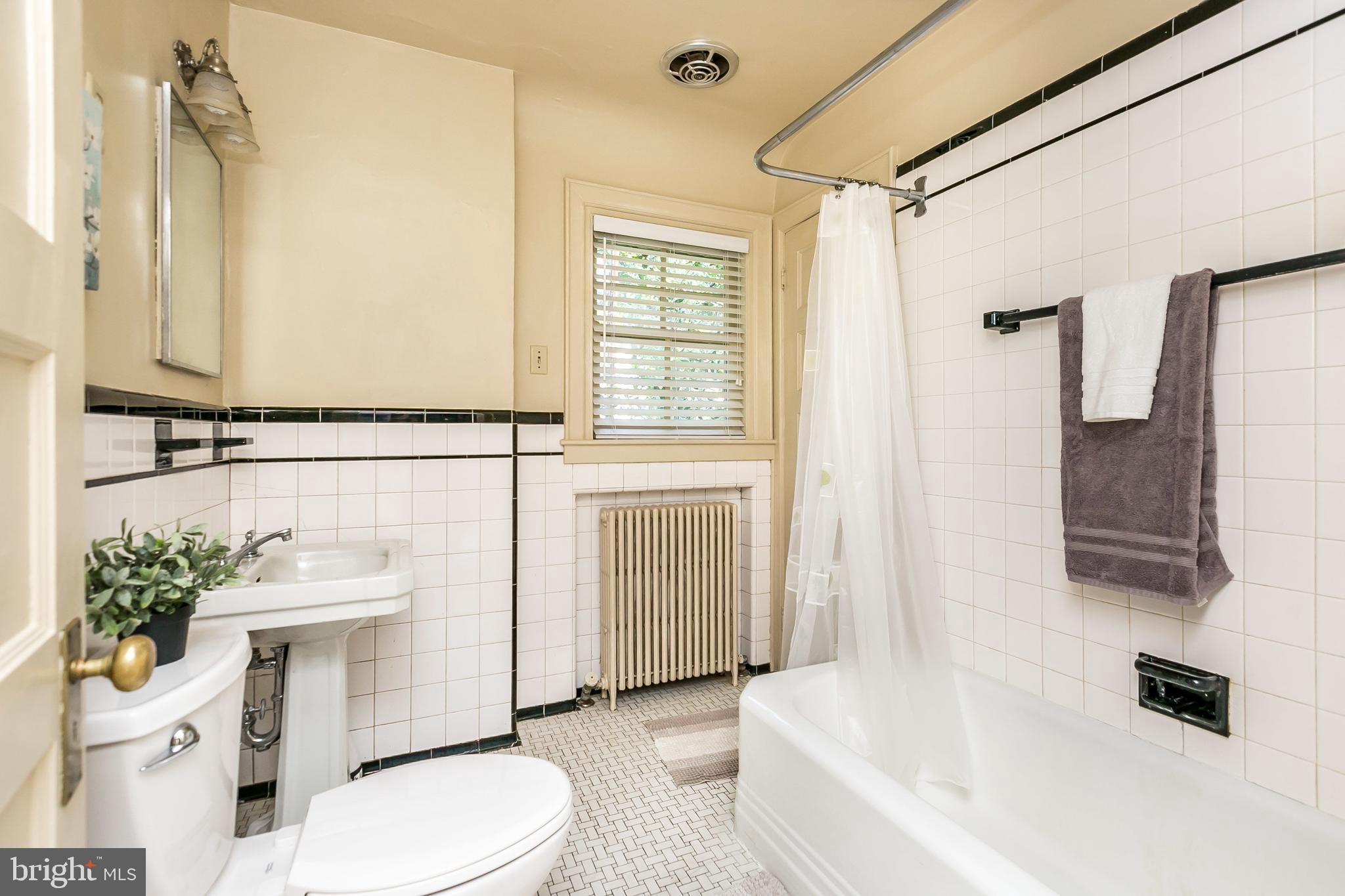 10 Englewood Road Baltimore, MD 21210 - Photo 24 of 52